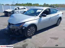 Nissan Altima 2024 2