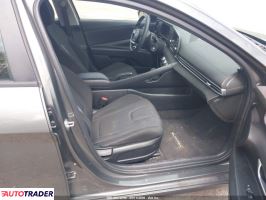Hyundai Elantra 2024 2