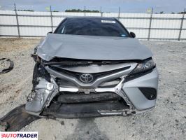 Toyota Camry 2020 3