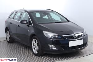 Opel Astra 2010 1.6 177 KM