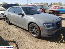 Chrysler 300C 2019 3