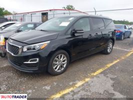 Kia Sedona 2019 3