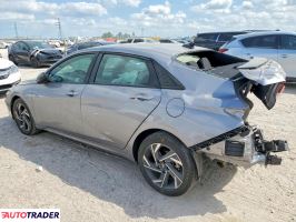Hyundai Elantra 2025 2