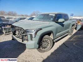 Toyota Tundra 2022 3