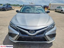 Toyota Camry 2024 3