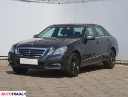 Mercedes E-klasa 2009 3.0 227 KM