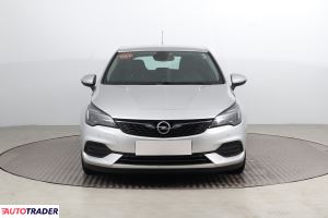 Opel Astra 2020 1.2 128 KM