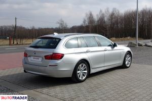 BMW 530 2012 3.0 258 KM