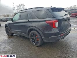 Ford Explorer 2022 3