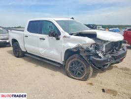 Chevrolet Silverado 2022 5