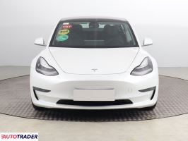 Tesla Model 3 2020 434 KM