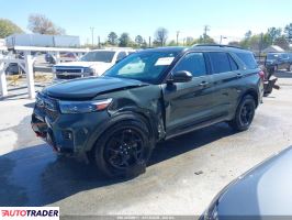 Ford Explorer 2022 2