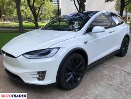 Tesla X 2019