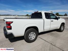 Nissan Frontier 2022 3