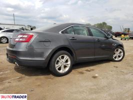 Ford Taurus 2019 3