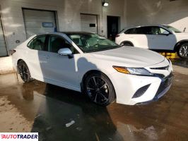 Toyota Camry 2020 3