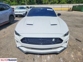 Ford Mustang 2022 5
