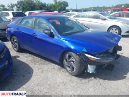 Hyundai Elantra 2025 2