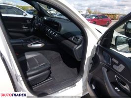 Mercedes GL 2021 3