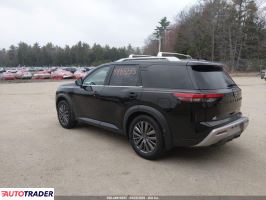 Nissan Pathfinder 2023 3