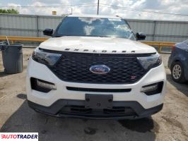 Ford Explorer 2021 3
