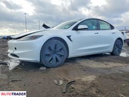 Tesla Model 3 2025