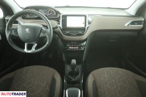 Peugeot 2008 2013 1.2 80 KM