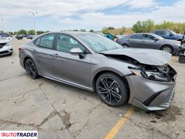 Toyota Camry 2025 2