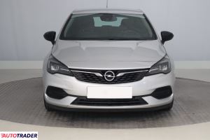 Opel Astra 2021 1.2 143 KM