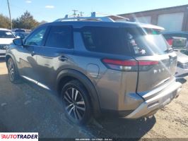 Nissan Pathfinder 2023 3