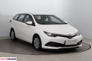 Toyota Auris 2016 1.4 88 KM