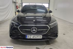 Mercedes E-klasa 2024 2.0 333 KM