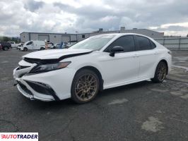 Toyota Camry - zobacz ofertę