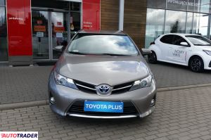 Toyota Auris 2014 1.8 136 KM Toyota Auris 2014 1.8 136 KM