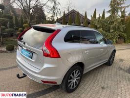 Volvo XC60 2017 2.0 149 KM