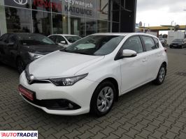Toyota Auris 2017 1.6 132 KM Toyota Auris 2017 1.6 132 KM