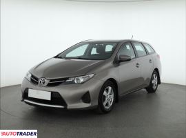 Toyota Auris 2015 1.4 88 KM