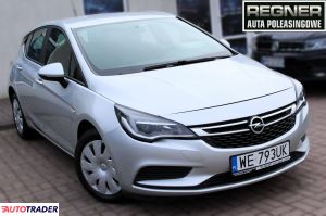 Opel Astra 2018 1.6 110 KM