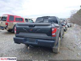 Nissan Titan 2021 5