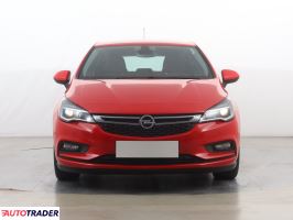 Opel Astra 2018 1.4 123 KM