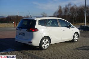 Opel Zafira 2014 1.6 120 KM