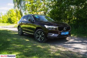 Volvo XC60 2019 2.0 194 KM