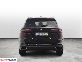 BMW X5 2021 4.4 530 KM