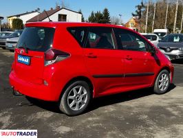 Toyota Verso 2015 1.4 90 KM