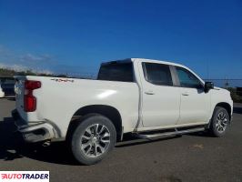 Chevrolet Silverado 2022 5