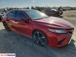 Toyota Camry 2019 3