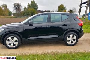 Volvo XC40 2018 2.0 150 KM Volvo XC40 2018 2.0 150 KM