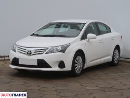 Toyota Avensis 2013 2.0 122 KM