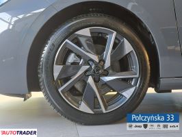 Peugeot 308 2025 1.5 130 KM