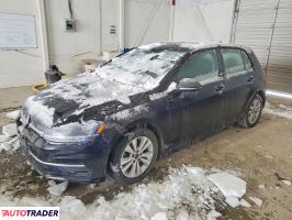 Volkswagen Golf 2021 1